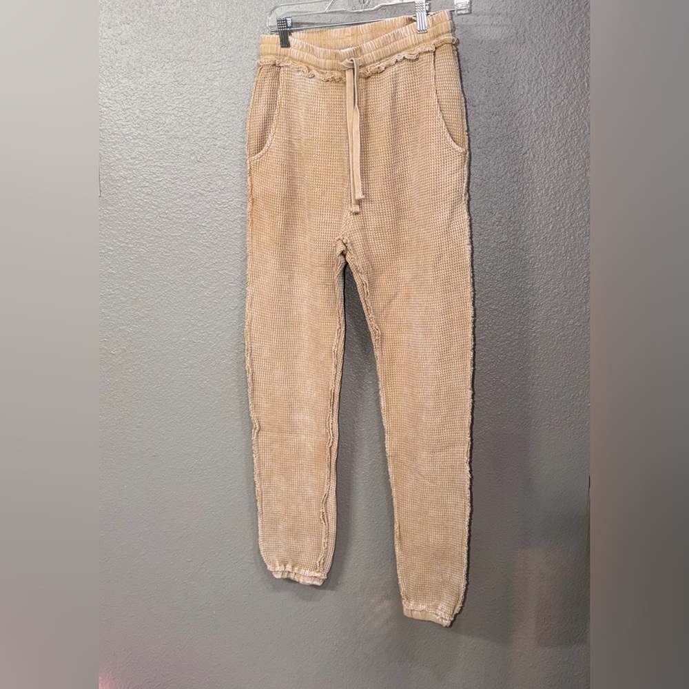 White Birch SMALL Beige/Lt Tan Waffle Knit Joggers NEW out of bag